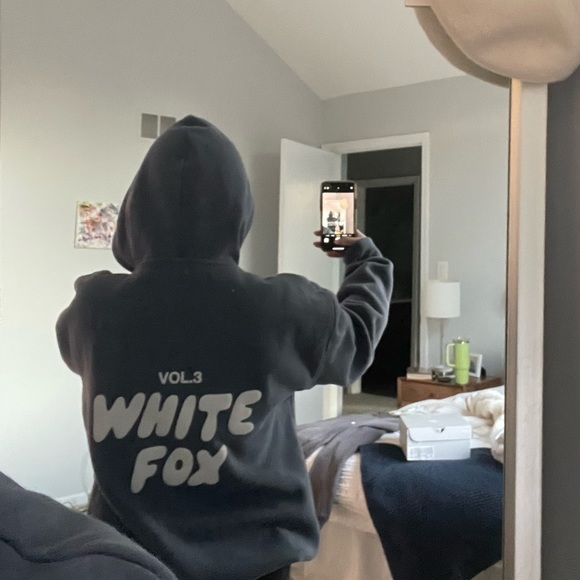 White Fox Boutique Other - offstage hoodie ocean